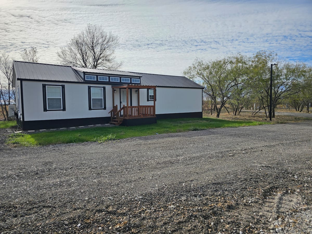 hillsboro cabin rental